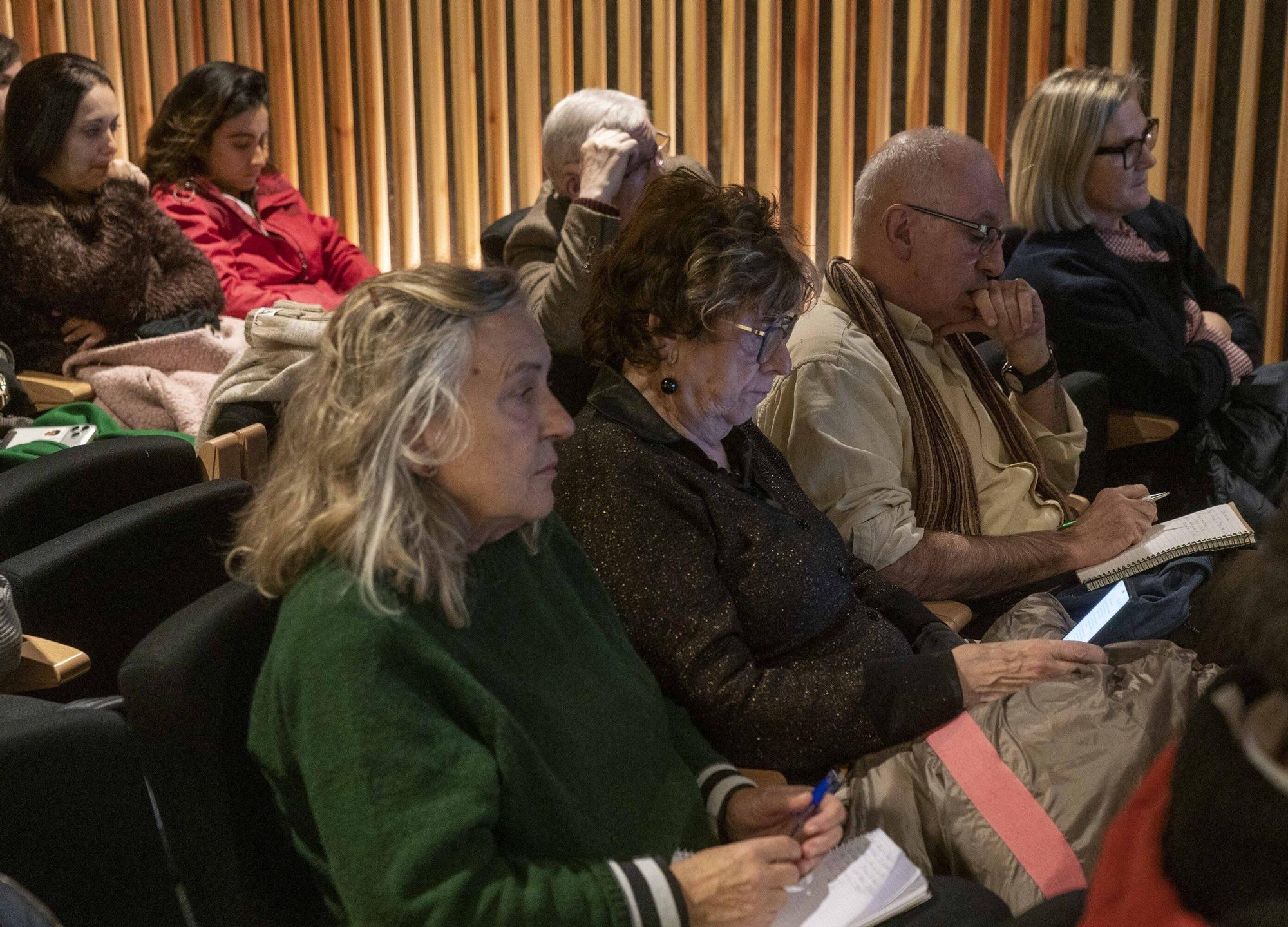 En imágenes: Cuidados en Álava: mirando al futuro