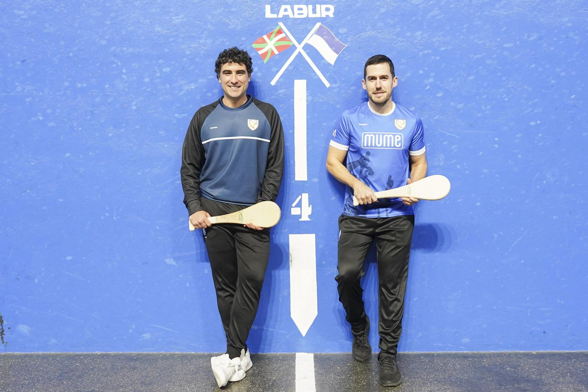 Los mungiarras Iker Goirizelaia y Ander Landeta defenderán diferentes banderas en la modalidad de paleta cuero en la Liga de Naciones.