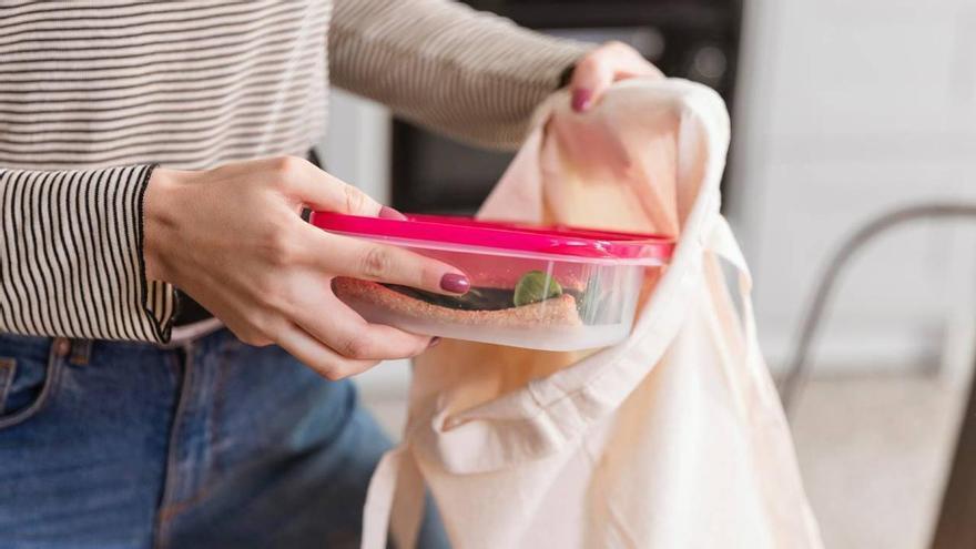 Adiós a que se te quede la comida fría: el revolucionario invento de Lidl "para calentar, mantener caliente y servir alimentos"