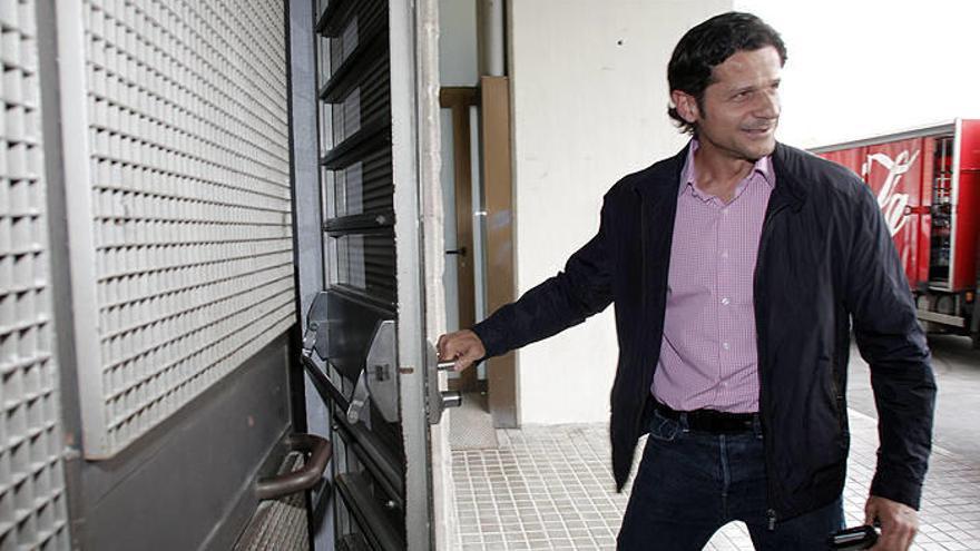 Vasiljevic seguirá como director deportivo rojillo