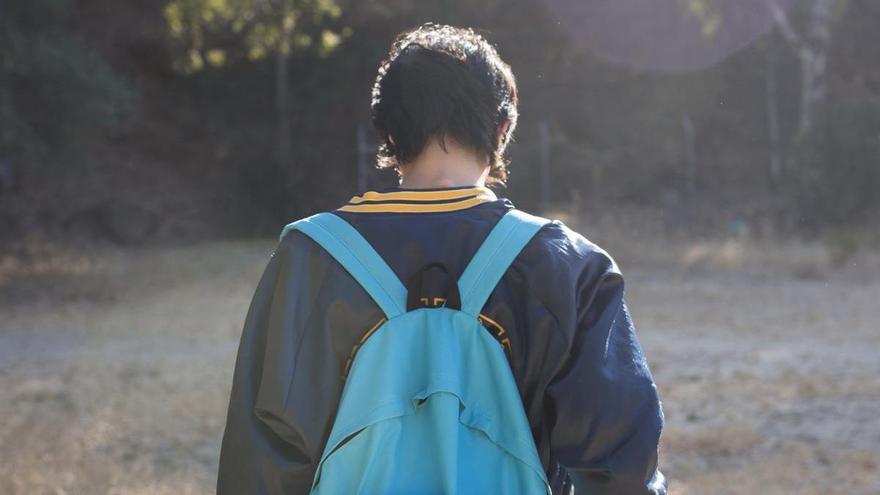 Este niño tiene la solitaria