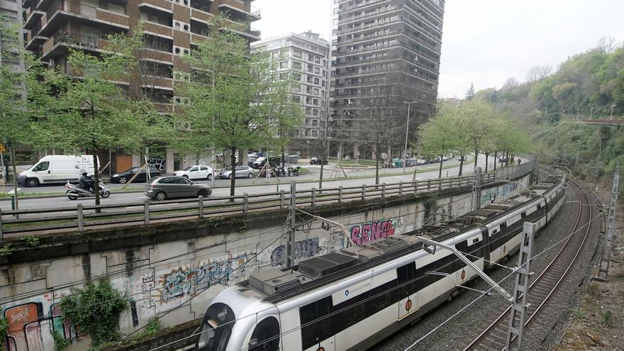 Las Juntas Generales apoyan cubrir las vías del Topo entre Morlans y Anoeta