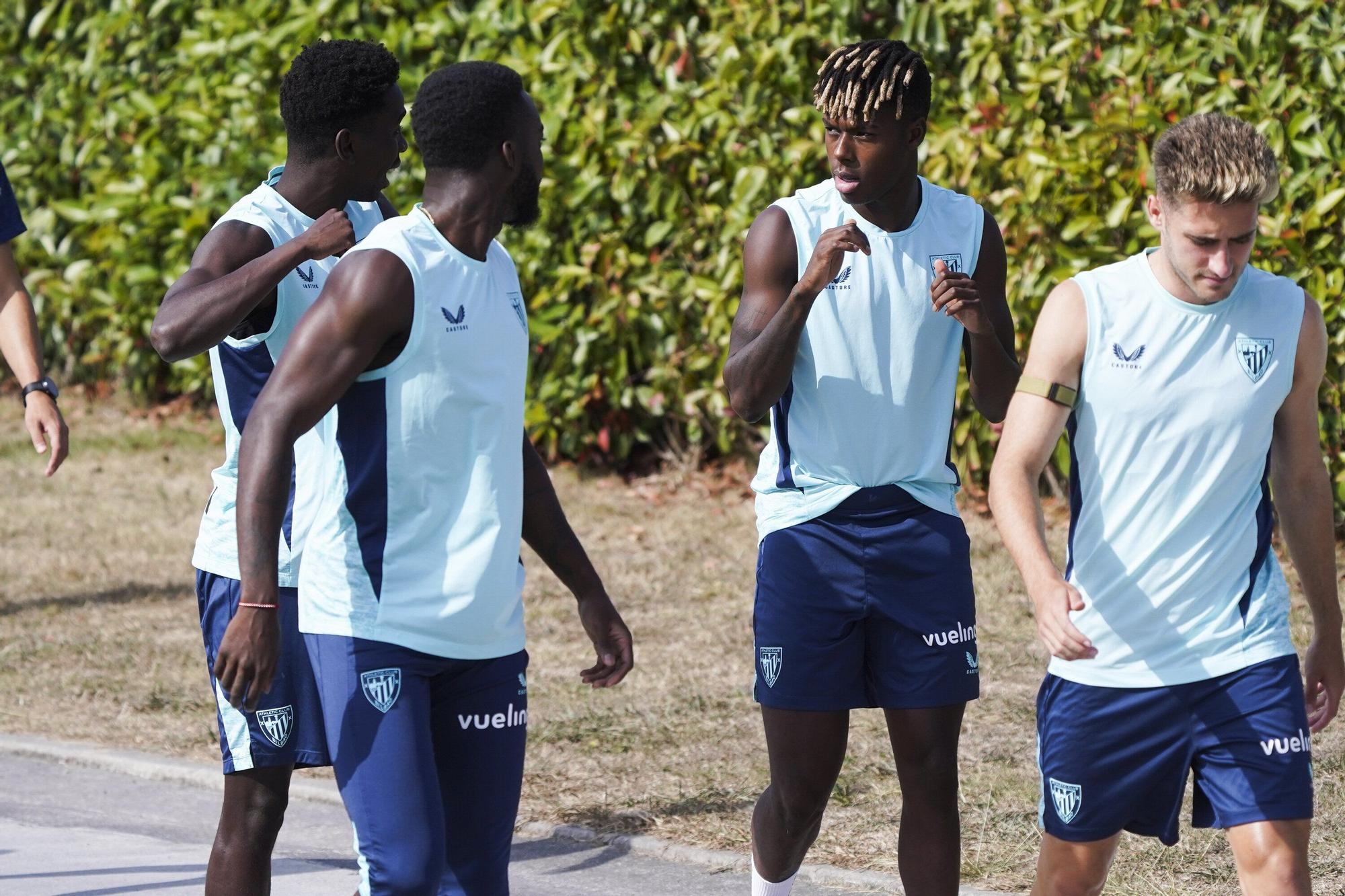 En imágenes: el Athletic entrena con Paredes y sin Adu Ares