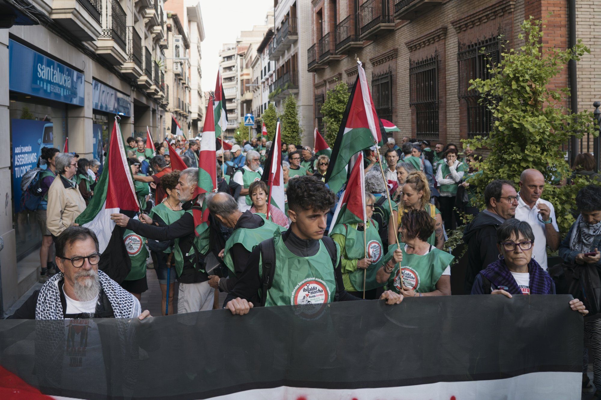 Fotos de la marcha pro Palestina 'Ibaitik Itsasora' en Tudela