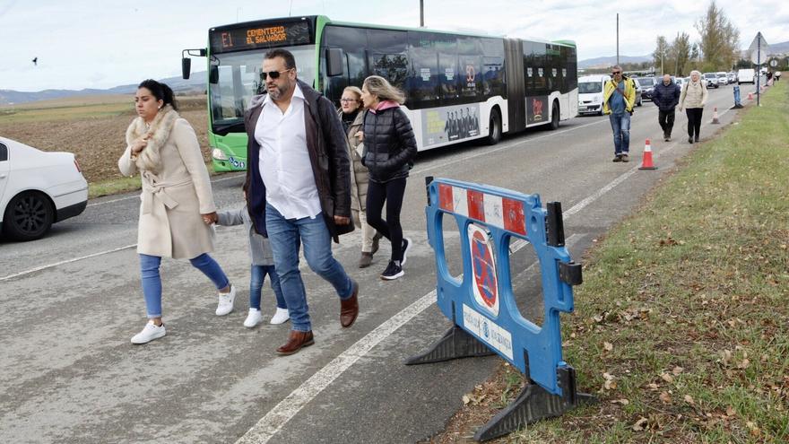 Los autobuses de Tuvisa saldrán hacia El Salvador cada 15 minutos por Todos los Santos