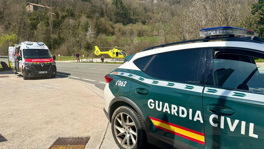 Guardia Civil auxilia de urgencia a un varón tras sufrir una indisposición cardíaca