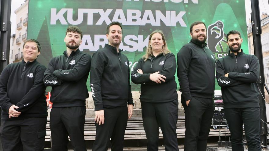 Made Urieta pierde a su mano derecha en el banquillo