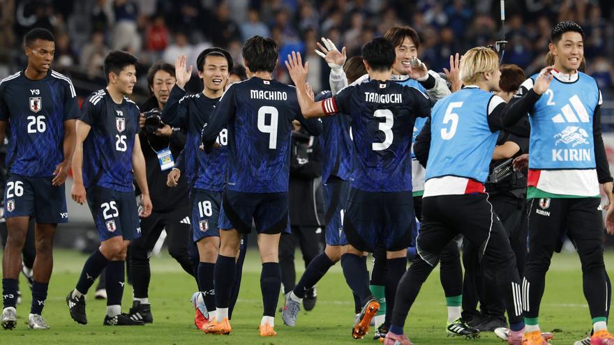 Kubo juega 54 minutos a pesar de que sigue tocado