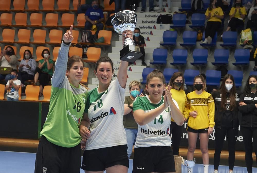 Ascenso de las chicas de Anaitasuna a segunda.