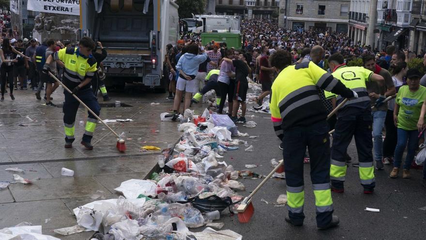El absentismo laboral es del 28% en el servicio de limpieza de Vitoria y varios meses supera el 30%