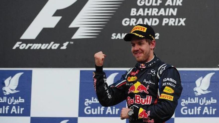 Vettel gana en Bahréin y lidera el Mundial