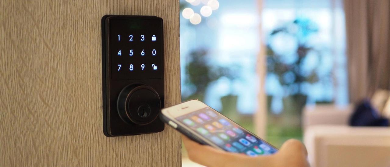 La nueva forma de proteger tu hogar con cerraduras inteligentes