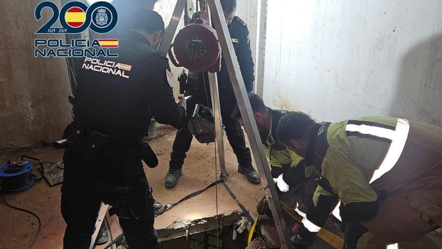 Cae una red que introducía toneladas de hachís en Ceuta a través de un 'narcotúnel'