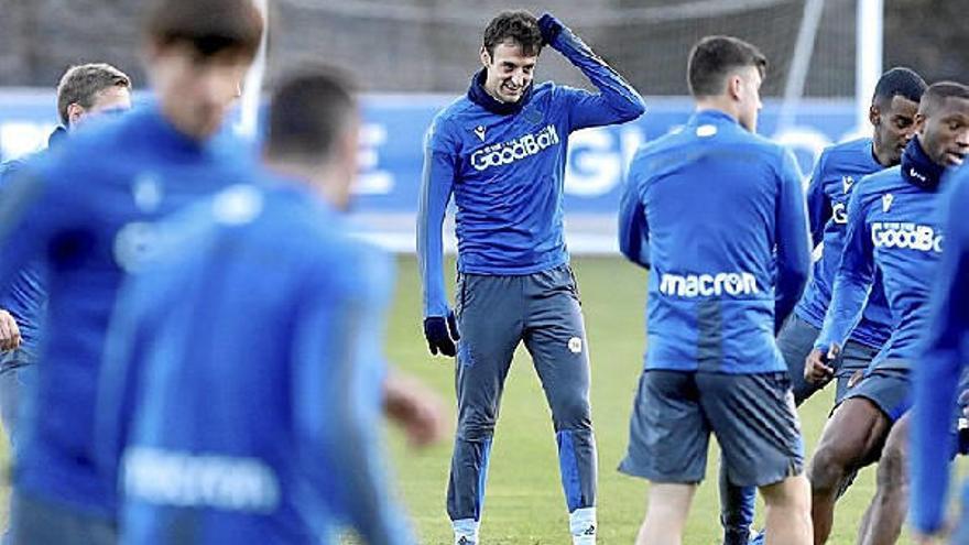 Rubén Pardo, en un entrenamiento en Zubieta con sus compañeros.