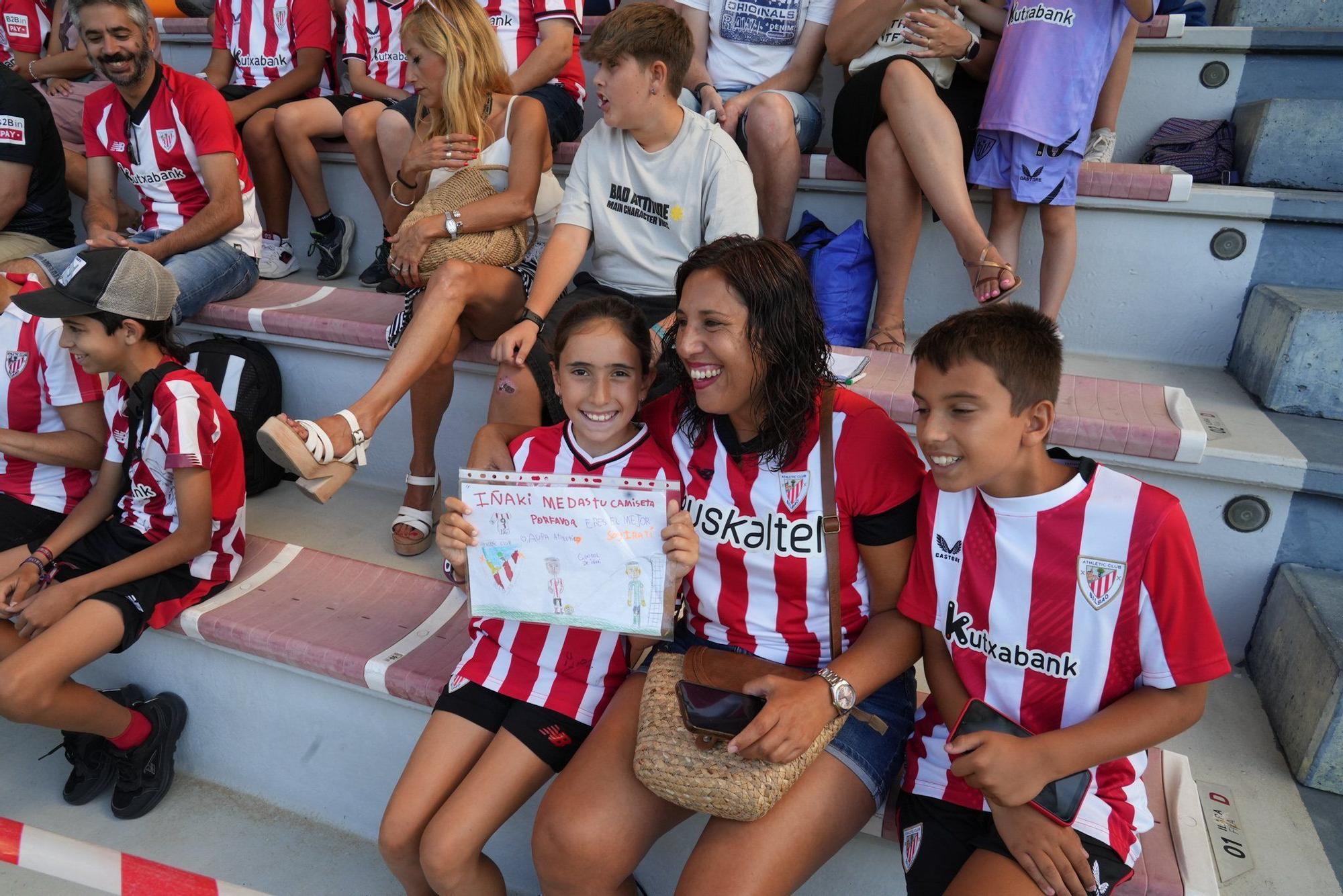 2.500 seguidores arropan al Athletic en Lezama