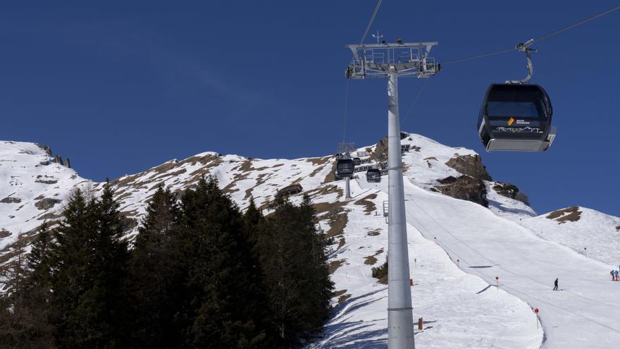 Fallecen dos esquiadores por una avalancha de nieve en el Tirol austríaco