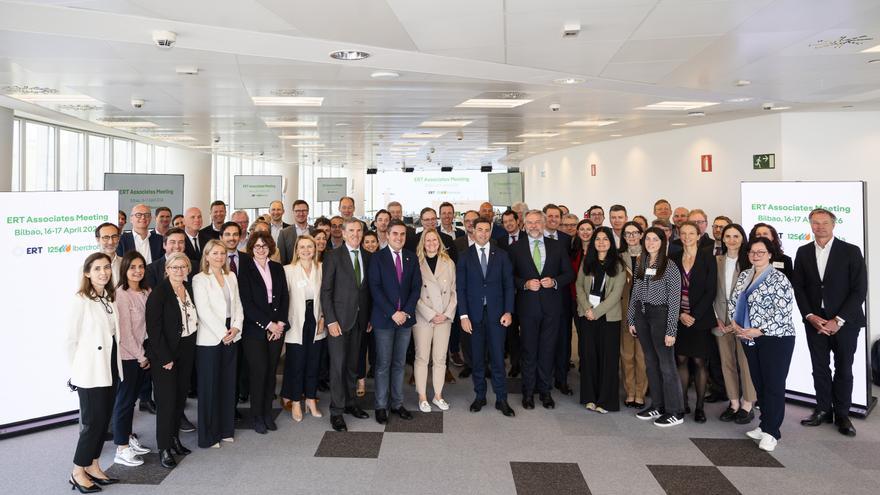 La industria europea reclama en Bilbao impulsar la competitividad