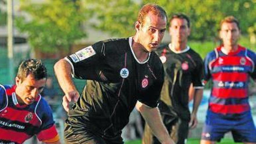 Ion Vélez vuelve a sonreír con el fútbol