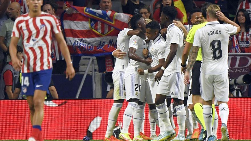 Vinicius y Rodrygo bailan en el Metropolitano