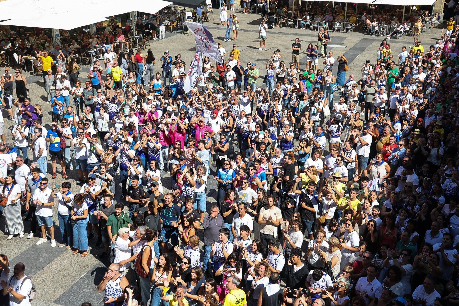 Gran ambiente en la segunda jornada de la Bandera de la Concha