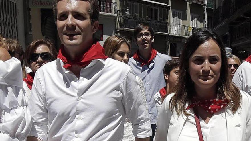 Cristina Sanz junto a Pablo Casado en los pasados Sanfermines.