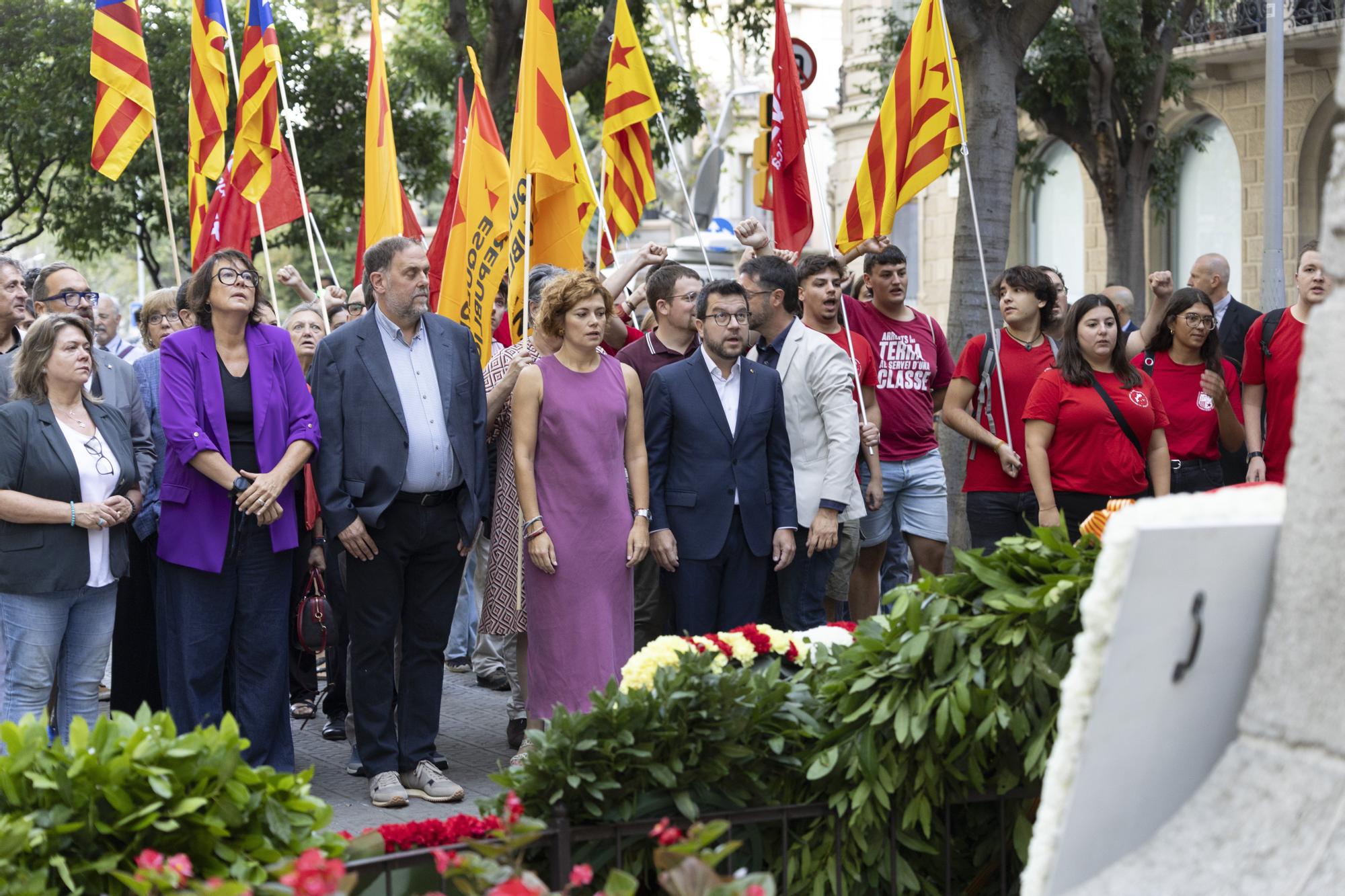 Unos 41.500 independentistas se manifiestan en la Diada en Barcelona, Girona y Tortosa
