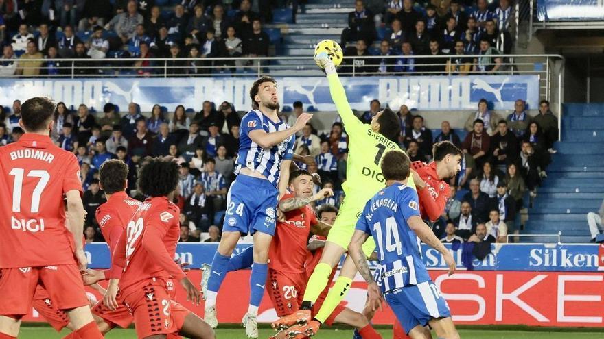 Parada, un fijo atrás con el que nadie contaba