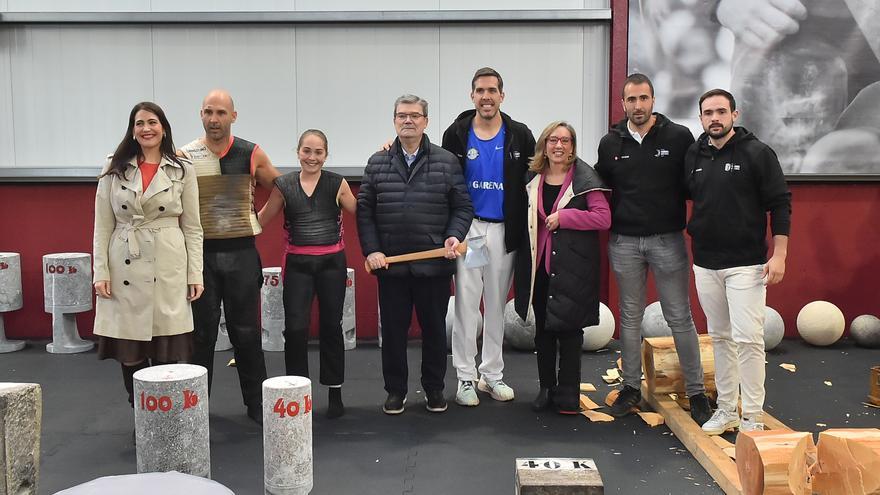 Bilbao inaugura el primer centro profesional de herri kirolak de Euskadi