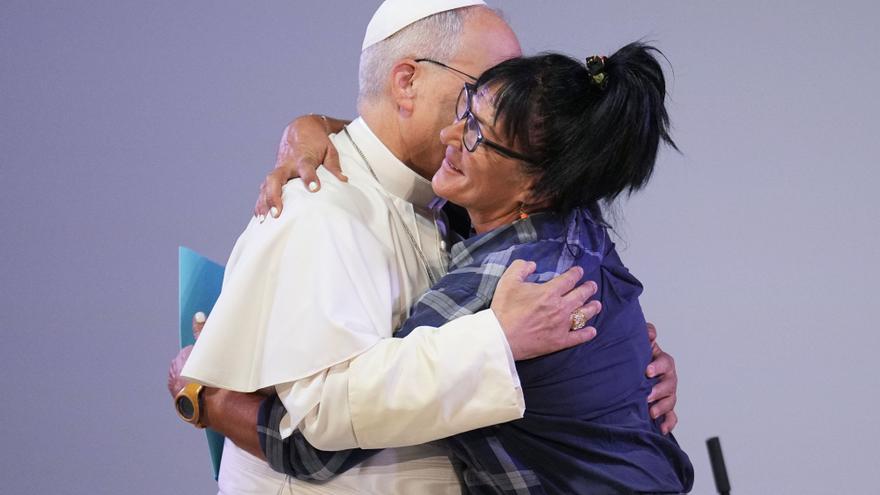 "En la cárcel nos sentimos olvidadas": el doloroso testimonio de dos presas que ha conmovido al Papa en Brians 1