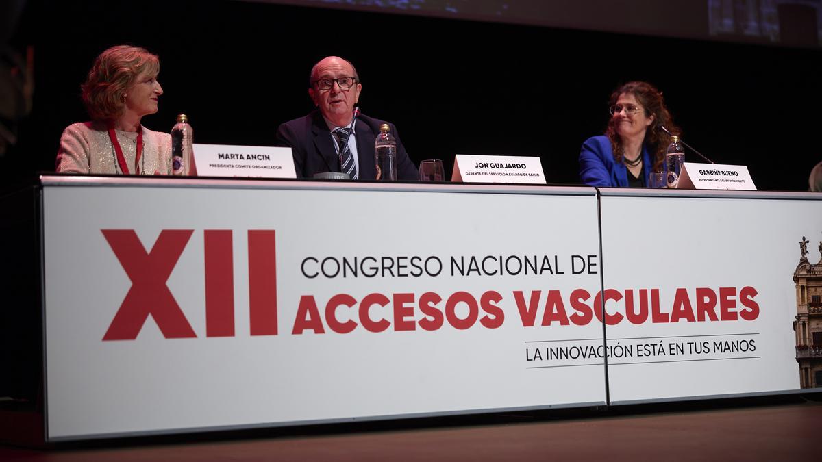 Marta Ancín, Jon Guajardo y Garbiñe Bueno