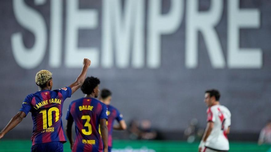 Atasco del Barça en Vallecas