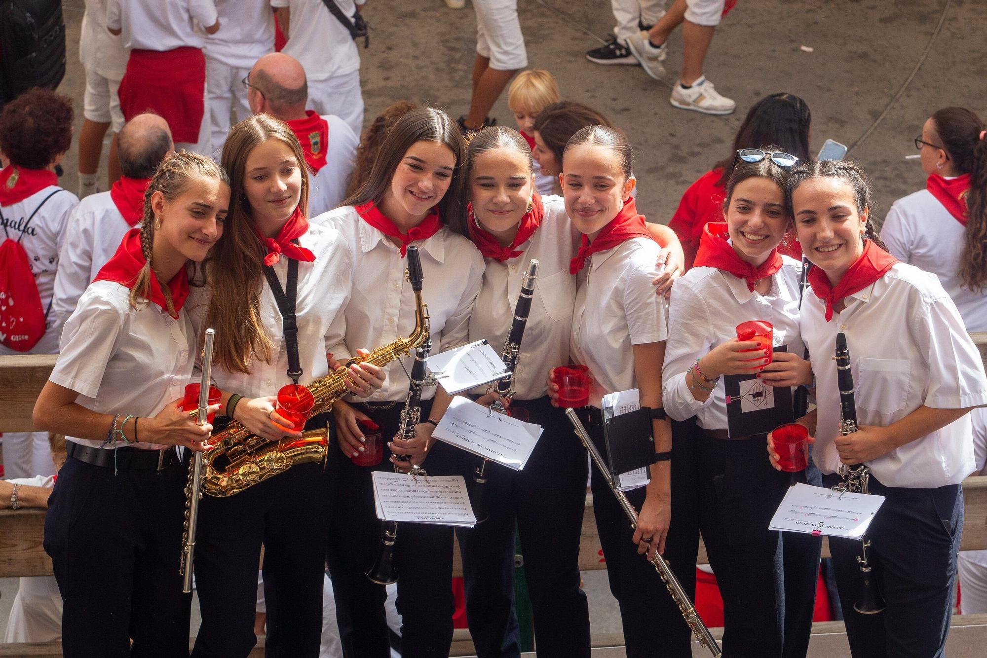 Fotos del cohete de fiestas de Olite 2025