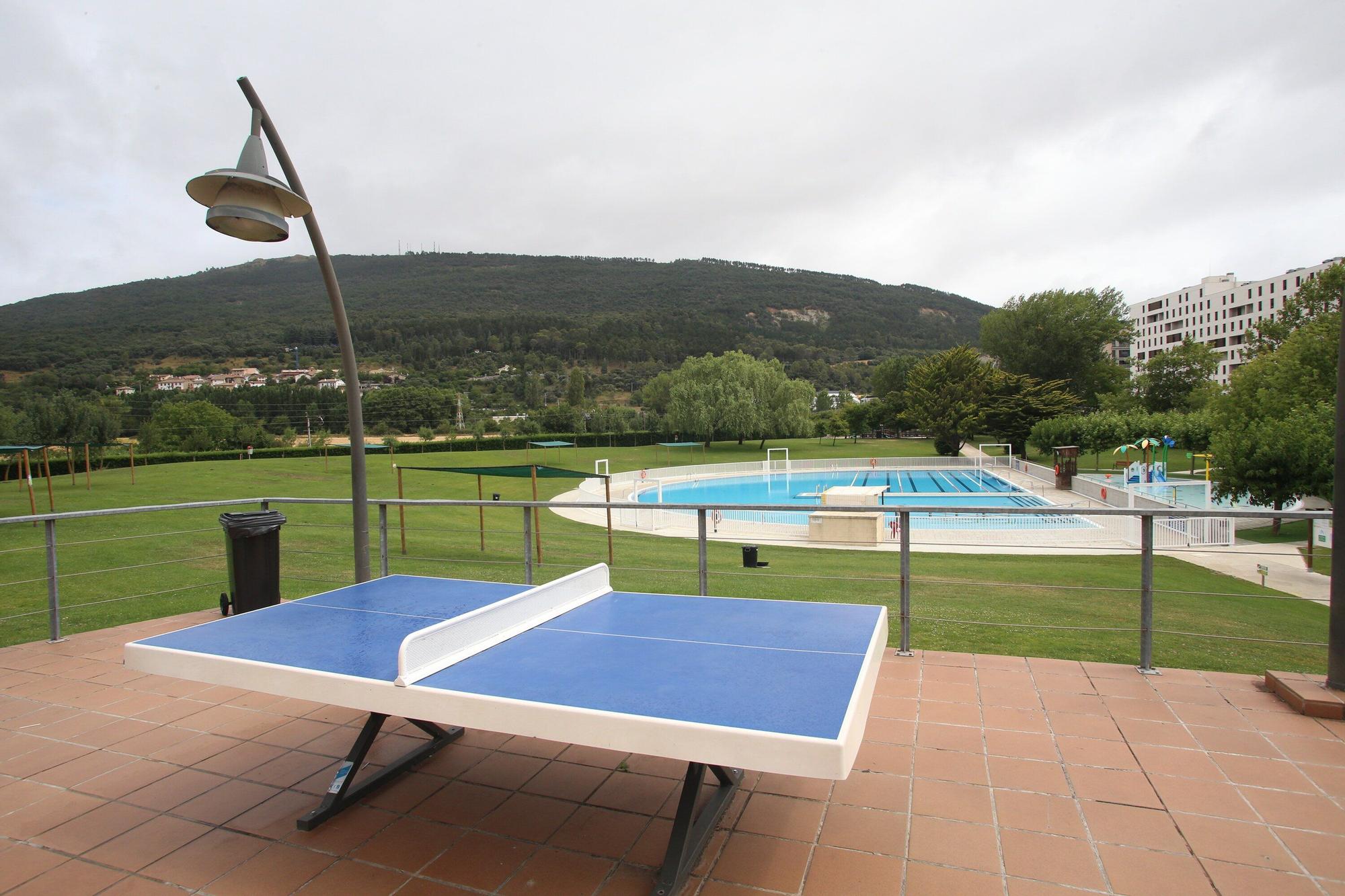 El mal tiempo afecta a las piscinas