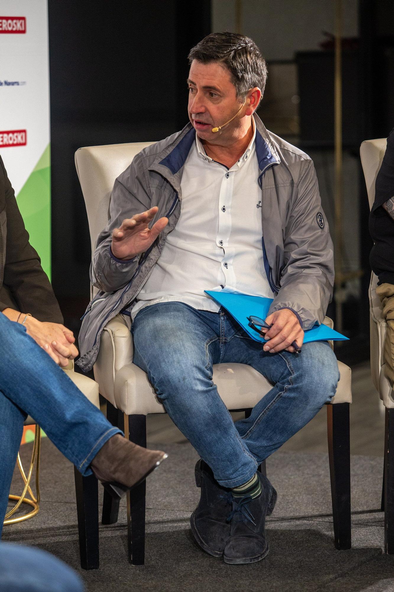 Fotos del Foro Hiria: "Alimentación km 0"