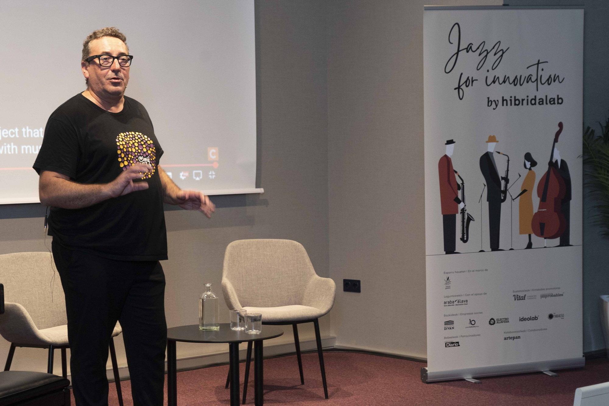 En imágenes: Pablo Mazuecos fue el encargado de dar la segunda conferencia del ciclo Jazz for Innovation by Hibridalab