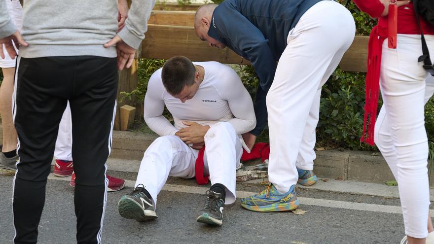 Un herido con un traumatismo en la mano en el segundo encierro de Tudela