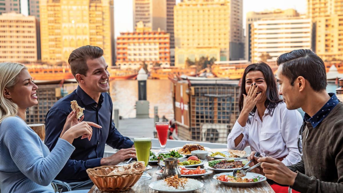 La gastronomía en Dubái es una fusión de influencias de todo el mundo.