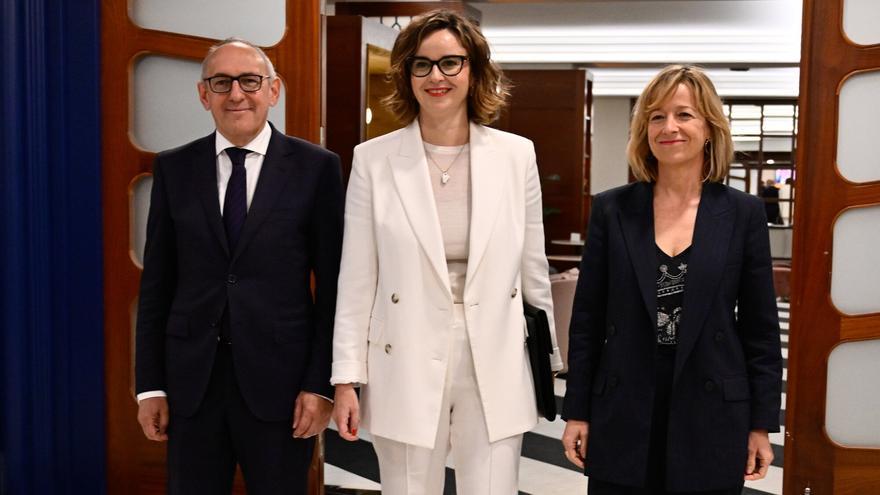 PNV volvería a ganar los comicios forales en Bizkaia y Araba, y Bildu sería primera en Gipuzkoa