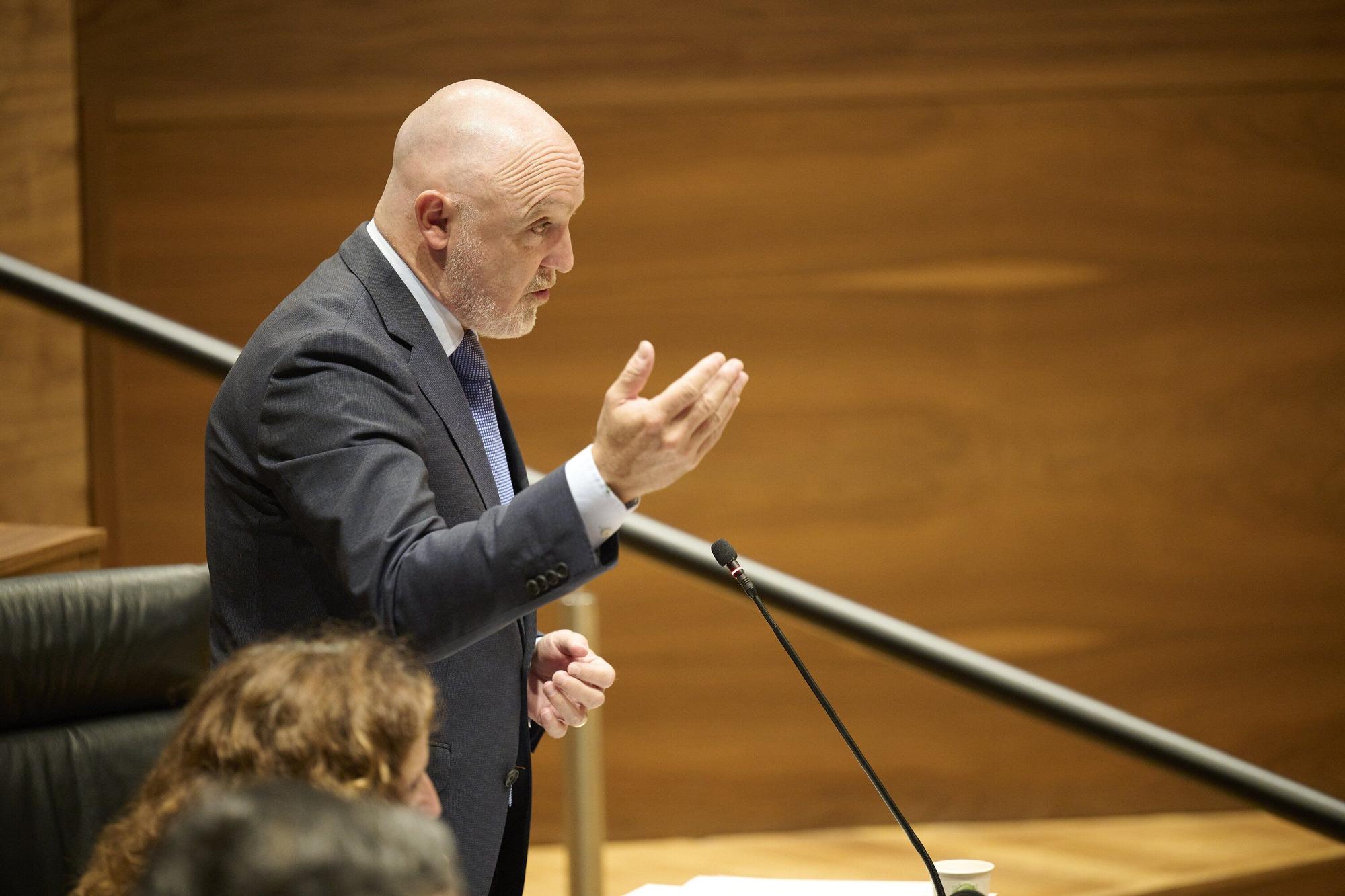 Fotos del pleno del Parlamento de Navarra (primero del curso 2025-26)