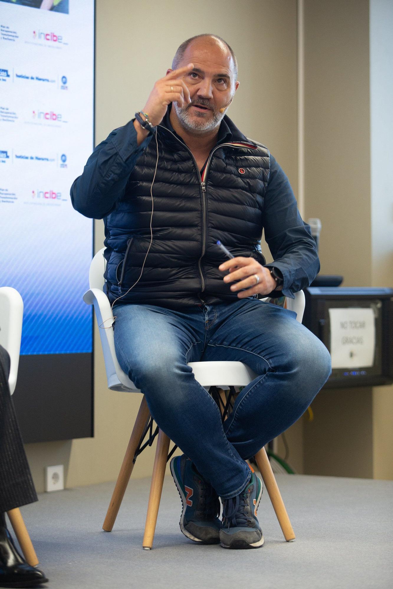 Fotos del Foro Hiria sobre ciberseguridad