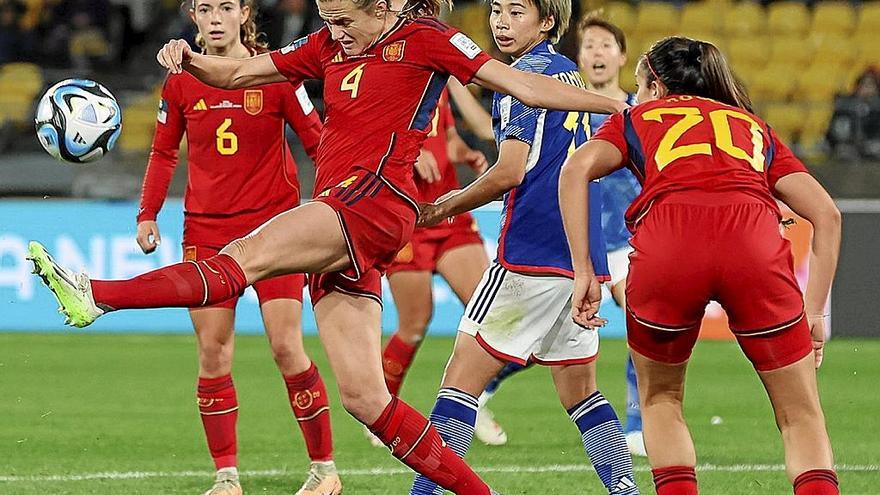 Irene Paredes, en el encuentro ante las japonesas.  | FOTO: RFEF