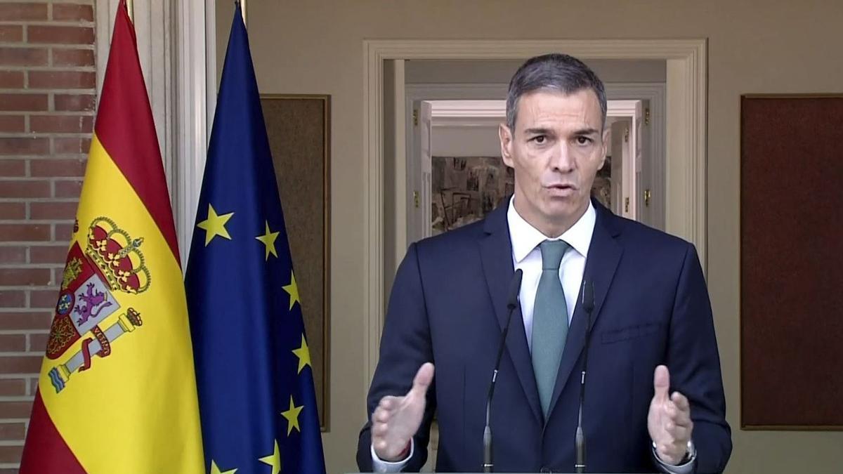 El presidente del Gobierno español, Pedro Sánchez, durante la comparecencia en la que ha anunciado el paquete de nueve medidas contra el genocidio en Gaza, en La Moncloa.