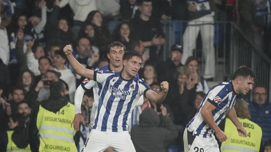 La Real se lleva el derbi tras adelantarse en tres ocasiones (3-2)