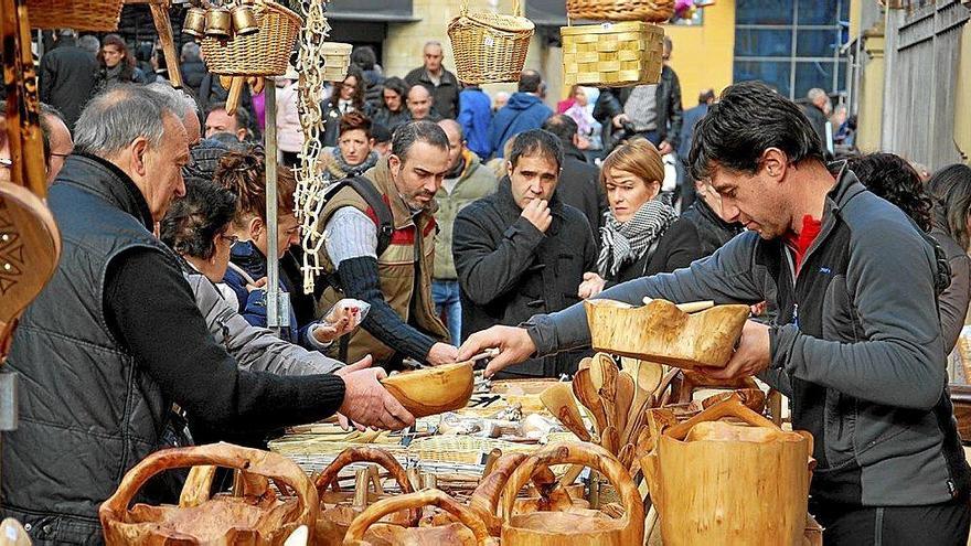 Uno de los puestos de la feria de Navidad en una edición anterior previa a la pandemia.