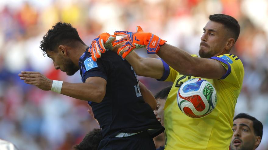 Unai Simón acaricia un récord histórico de los Mundiales