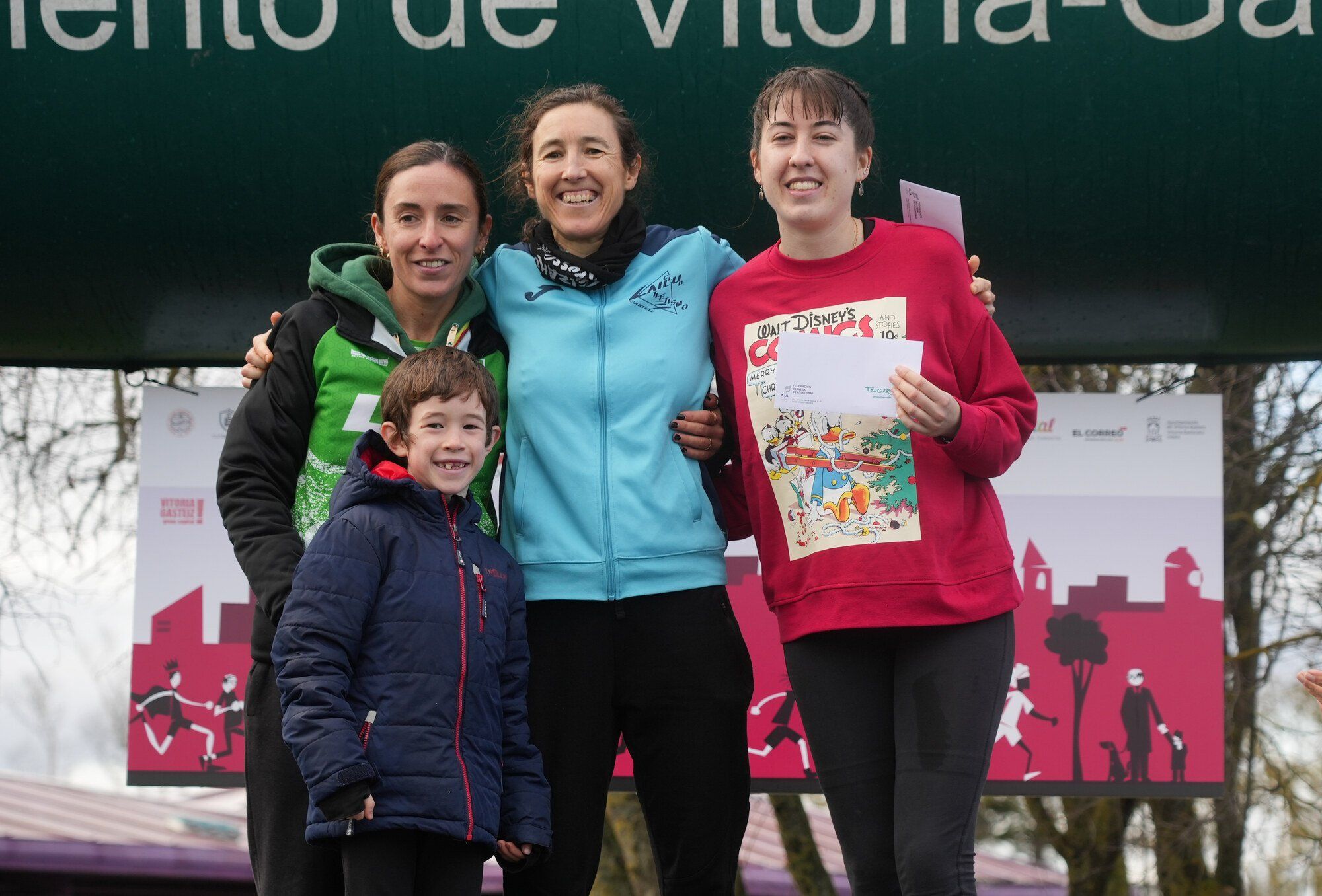 FOTOS La San Silvestre de Vitoria