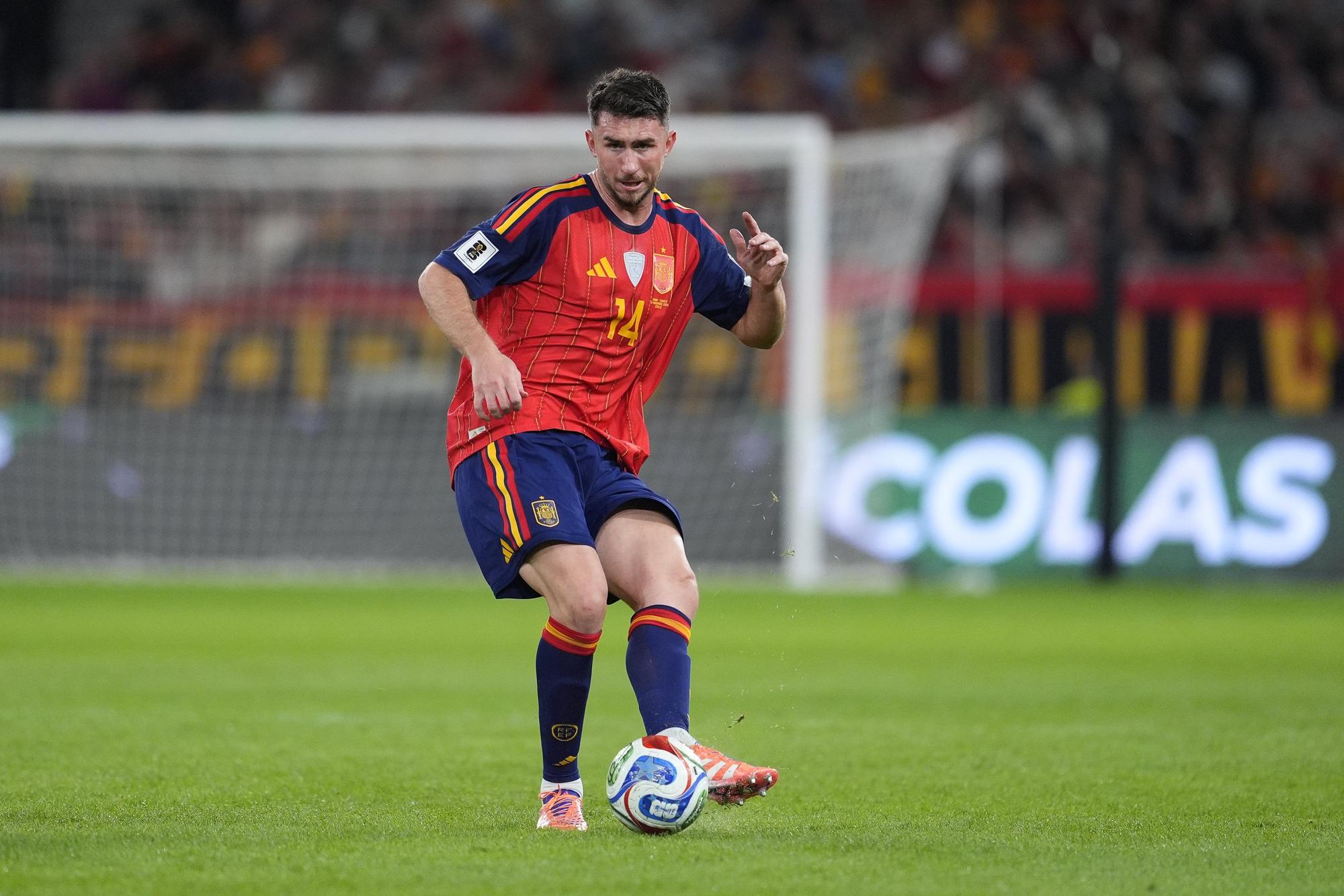 Aymeric Laporte durante el partido