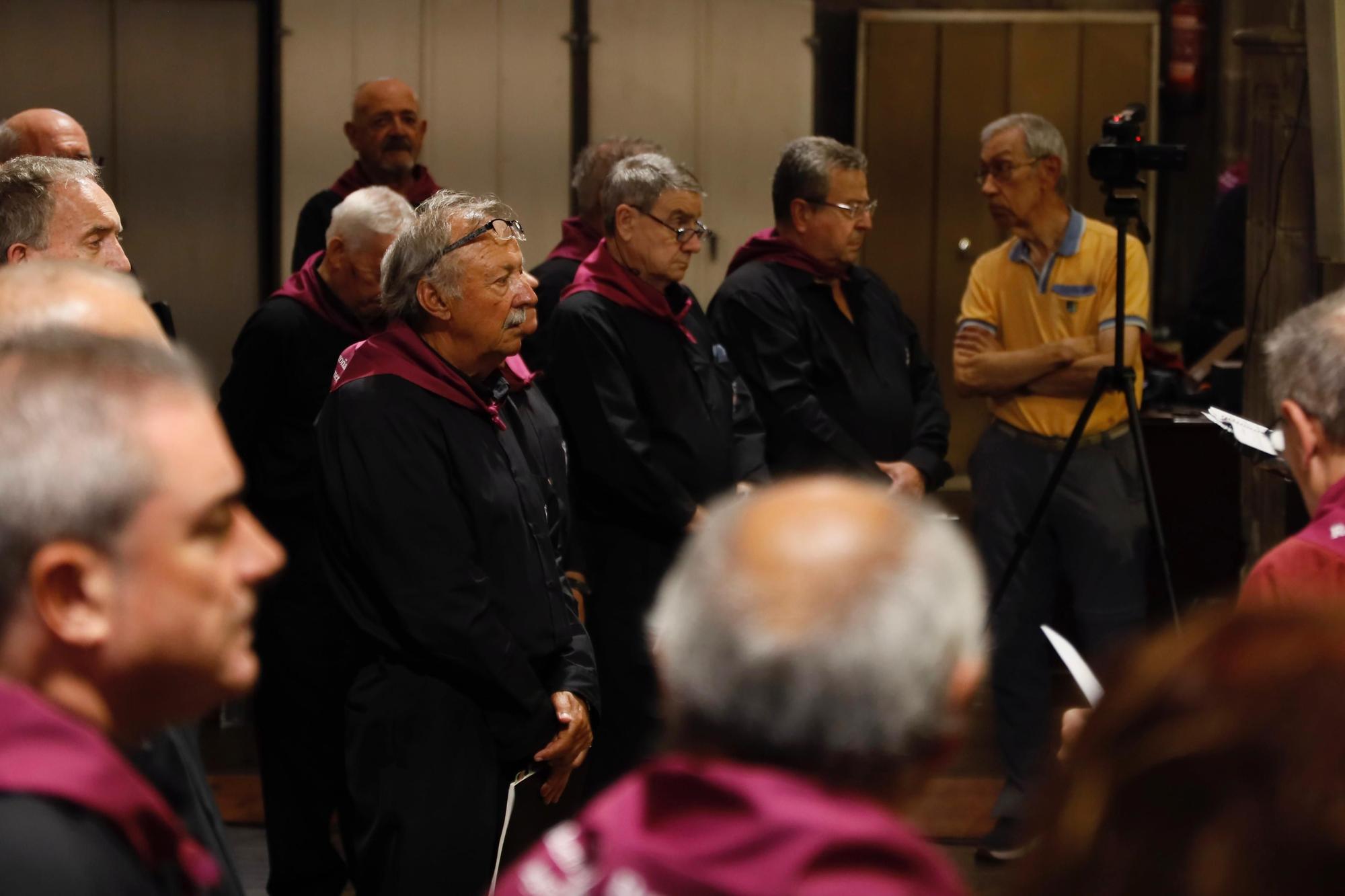 En imágenes: Una popular misa celebra los 125 años de la coronación de la Virgen de Begoña