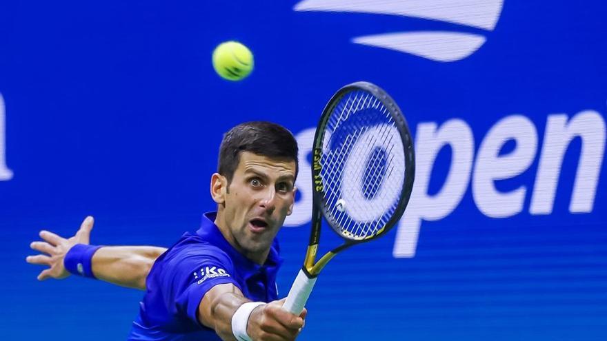 Djokovic, durante el partido contra Zverev.