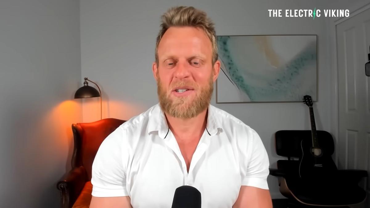 Electric Viking elabora “noticias de vehículos eléctricos”, así como tutoriales de tecnología, consejos, trucos, vídeos instructivos, noticias sobre nuevas fuentes de energía y formas de almacenamiento…